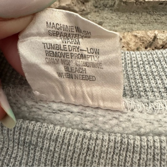 Vintage Mickey Mouse crew neck - Picture 2 of 6